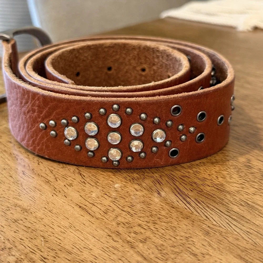 Y2K VTG Fossil Brown Leather Belt Silver Studs Grommets Clear Rhinestones Sz Lg‎